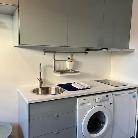 Cabine 17 Cosy Et Calme Au Dessus Du Vieux Port Marseille Luaran gambar
